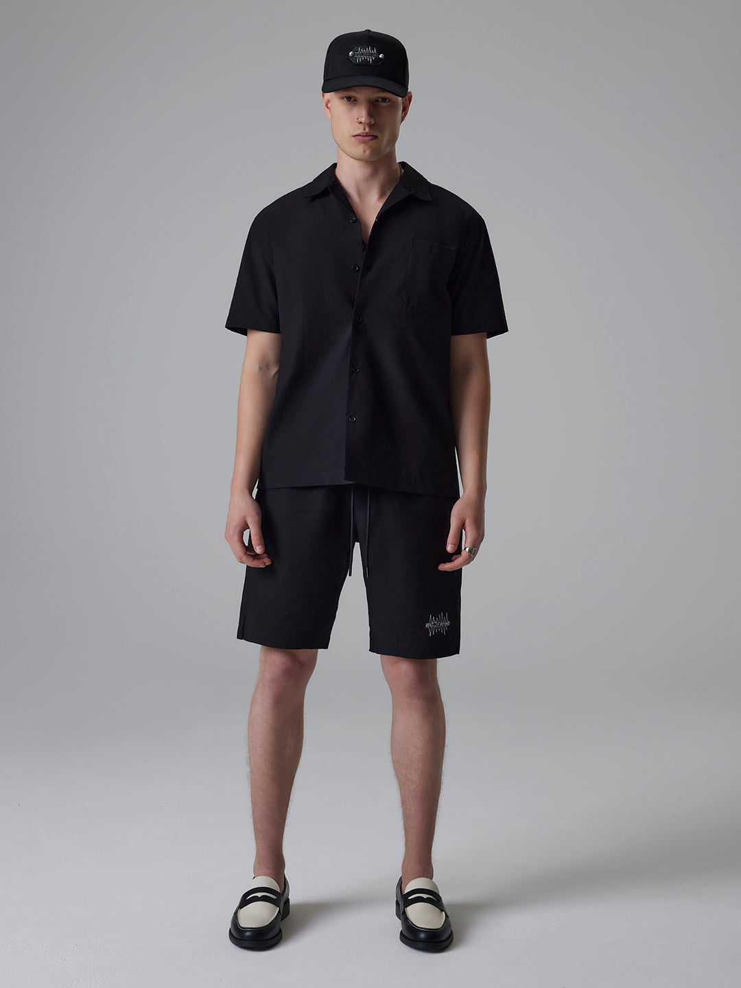 Paradise - Black