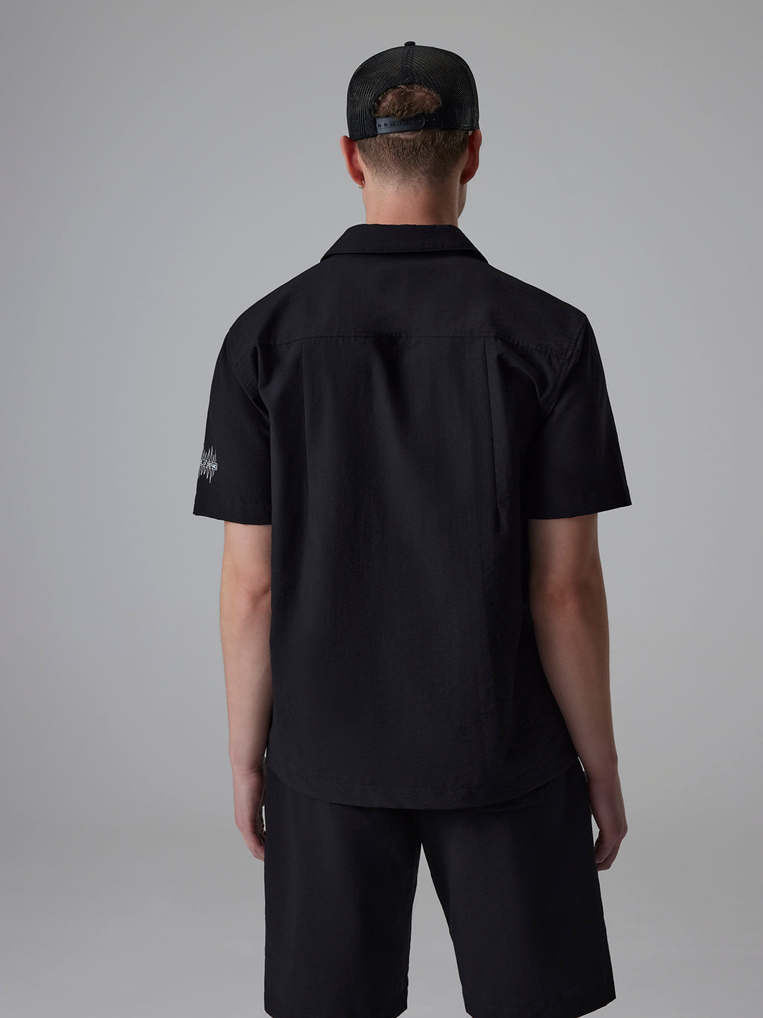Paradise - Black