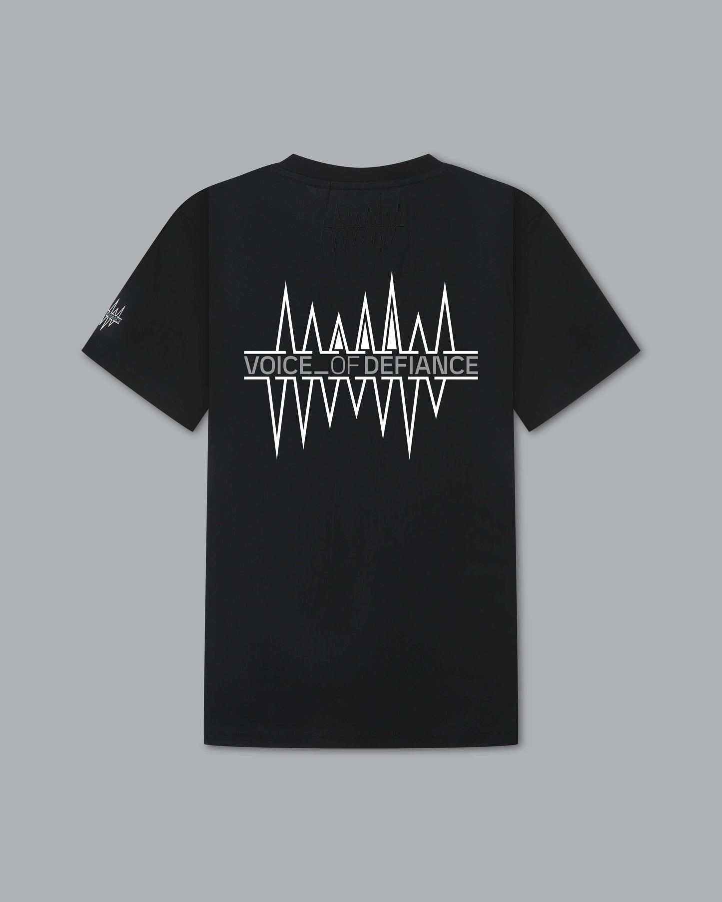 White Lines - Black [AAA+]